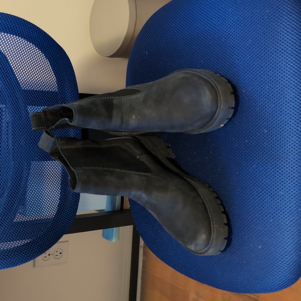 Black Chelsea Boots